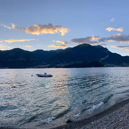 Lake House Near Bellagio Holiday home Lezzeno